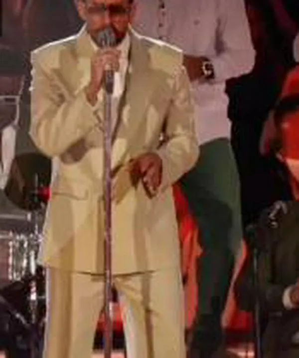 Denuncian agresión en show de Bad Bunny: hombre habría orinado al público