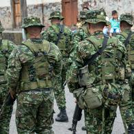 Nuevo salario de soldados en Colombia: celebran con video para Petro