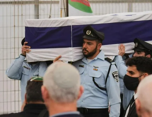 Israel entierra a Ran Gvili, el último rehén rescatado  de Gaza, en presencia de personalidades