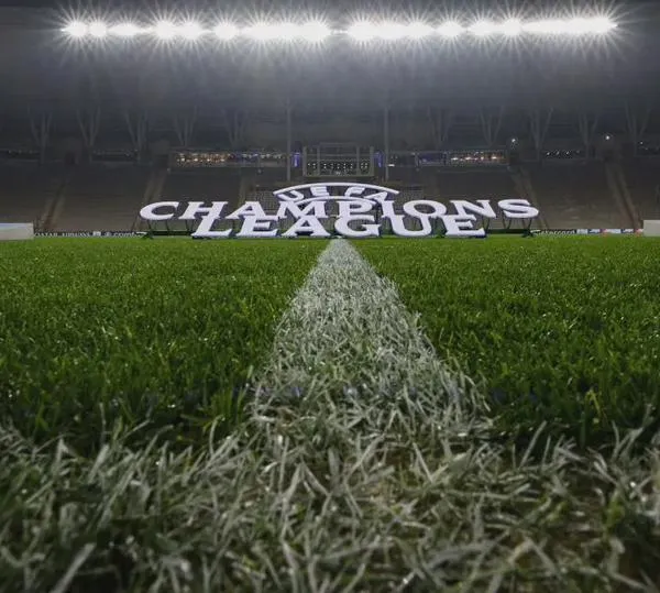 No solo sucede en Sudamérica; pelea de hinchas previo a partido de Champions League dejó dos heridos