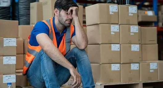 Las empresas Amazon y UPS anunciaron despido masivo de 60.000 empleados por ajustes estratégicos y señales de enfriamiento económico en Estados Unidos.