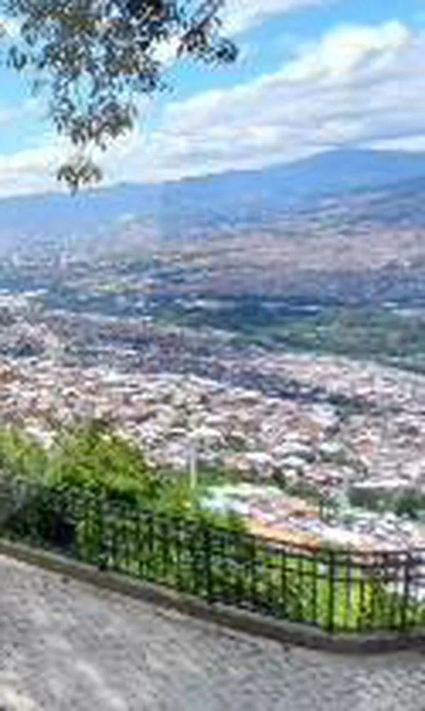 ¿Ahora sí? Tras años de retrasos, Parque Biblioteca Santo Domingo entraría en funcionamiento este semestre