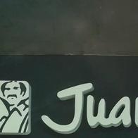 El “John Valdez” barranquillero que conquistó redes y ahora es buscado por la icónica marca de café