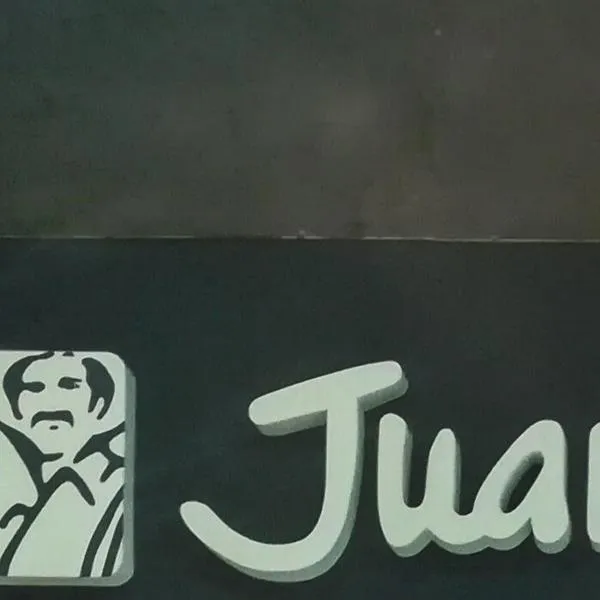 John Valdez, el vendedor ambulante de café que se volvió viral y ahora lo buscan en la Federación Nacional Cafeteros