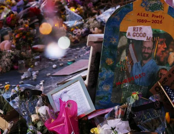 Agentes implicados en la muerte del enfermero Alex Pretti en Minneapolis son suspendidos de sus funciones