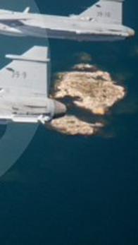 Contraloría revela detalles del multimillonario contrato de los 17 aviones Gripen