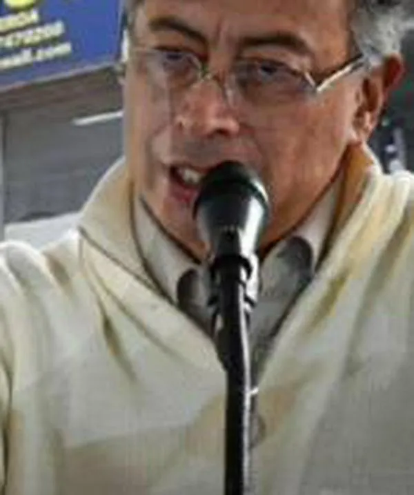 Denuncian que de las 53 notarías nombradas por Petro, 52 han sido entregadas “a dedo”