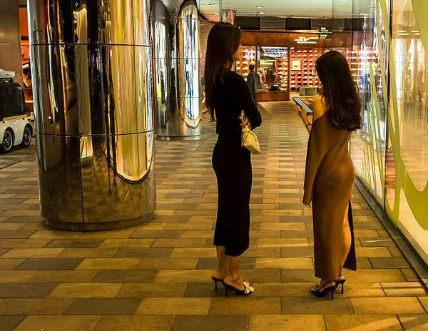 China: la “madrina del sexo”, un fenómeno revelador de una economía del bienestar en pleno auge