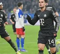 Luis Díaz volvió a brillar, pero al Bayern Múnich no le alcanzó: anotó gol en el 2-2 con Hamburgo