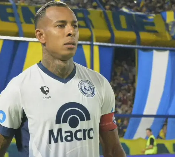 "Boca Juniors necesita a Sebastián Villa; desequilibra, gambetea, anota y conoce al club"