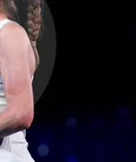 Elena Rybakina, la historia de la gimnasta que se volvió la reina del Abierto de Australia