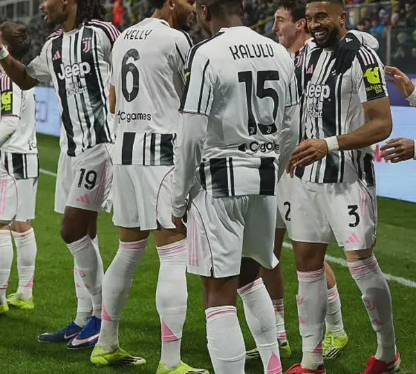 Juventus, con Juan David Cabal, no tuvo problemas para vencer 1-4 al Parma por Serie A