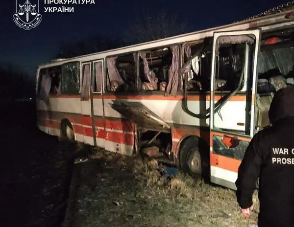 Ucrania: ataque con drones deja 12 muertos tras el anuncio del aplazamiento de negociaciones con Moscú