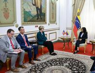 Delcy Rodríguez se reúne con la enviada de Trump para Venezuela