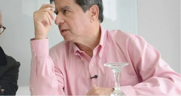 "No estoy de acuerdo con ella, así lo manifesté" Guido Echeverri sobre unión de Cristo a consulta de izquierda