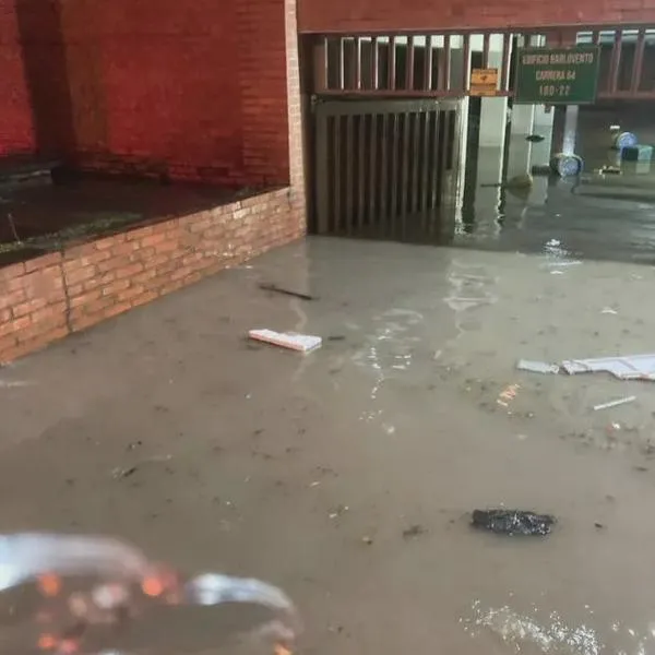 Así quedó un conjunto residencial en Bogotá, inundado por las fuertes lluvias