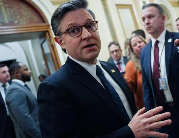 Día clave: republicanos buscan apoyo previo a votación que podría levantar cierre parcial del Gobierno