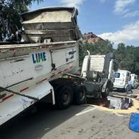 Día sin Carro Bogotá: camión se estrelló con puente en el sur y armó trancón