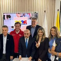 Nueva encuesta pone a Vicky Dávila y Paloma Valencia en punta para la Gran Consulta por Colombia. No se han inscrito oficialmente dos candidatos. 