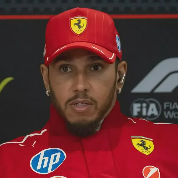 Foto de Lewis Hamilton y Kim Kardashian en el Super Bowl: los pillaron juntos