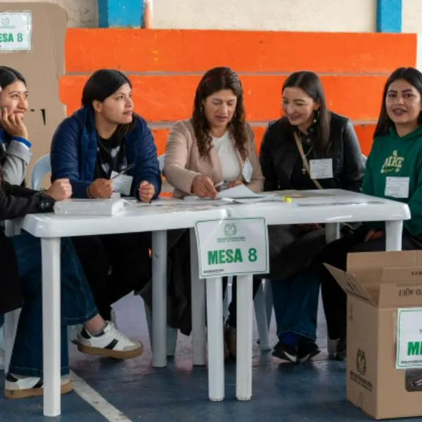 ¿Cuánto tiempo dura la capacitación de jurado de votación en Colombia 2026?  