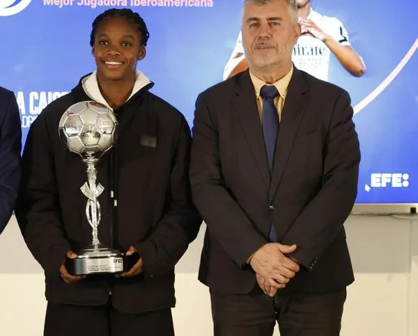 Linda Caicedo: el trofeo a la mejor jugadora iberoamericana es un premio para el fútbol en Colombia