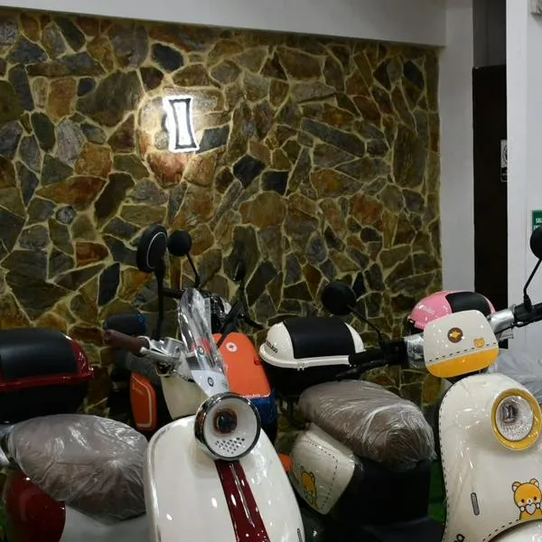 Movilidad eléctrica crece en Pereira: entre beneficios y riesgos 