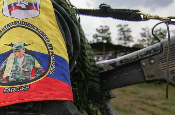 Imputan por crímenes de guerra y lesa humanidad a 22 exjefes de las Farc