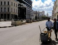 México intenta suplir la falta de combustible de Cuba sin indisponer a Estados Unidos