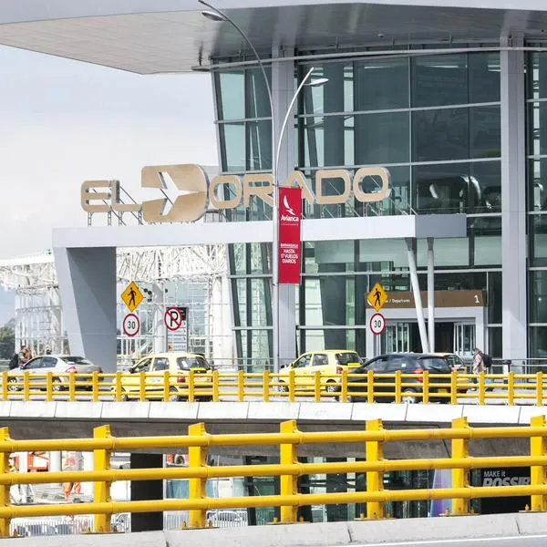 Dian interceptó partes de fusiles que llegaron a Colombia desde Estados Unidos