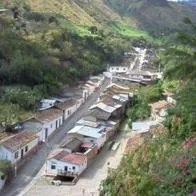 Violencia en El Carmen: tres días de ataques impiden que más de 400 niños asistan a clases