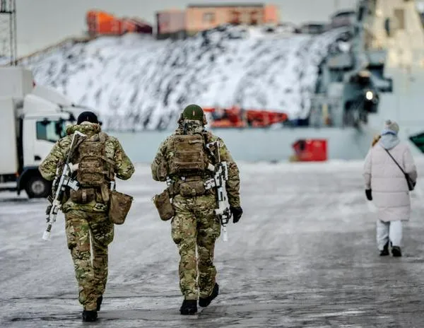 Rusia amenaza a Occidente con medidas "incluso militares" ante el rearme Groenlandia