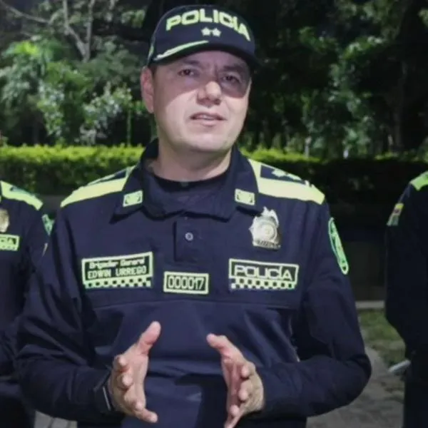 Aparece informe que produjo salida del general Urrego, señalado de echar drogas a carro de Petro antes de reunión con Trump. 