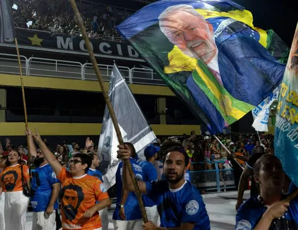 El carnaval de Río debuta con polémica: una carroza celebrará a Lula en año electoral