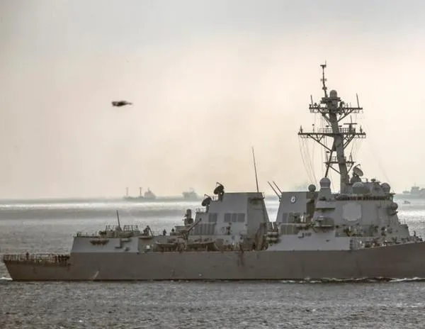 Un infante de la Marina muere y dos barcos chocan en hechos separados en el Caribe, según Ejército de EE. UU: AP