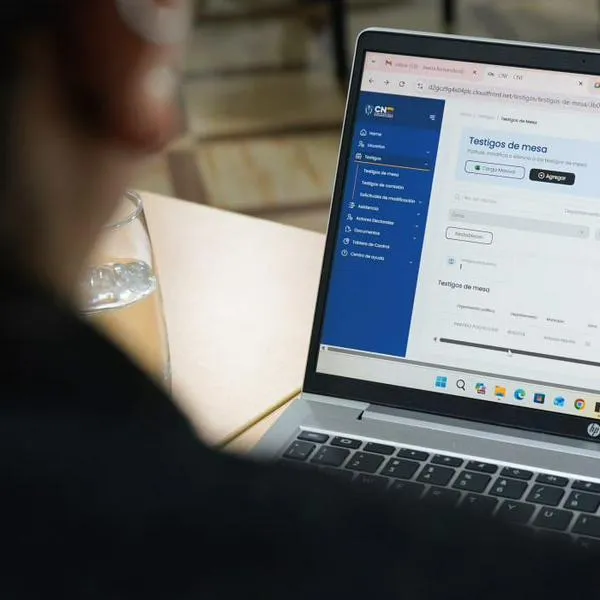 Consejo Nacional Electoral de Colombia capacita a 254 consulados sobre nueva plataforma electoral