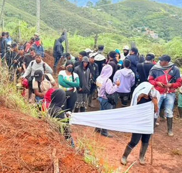 Ejército denuncia nueva asonada para evitar operación contra disidencias en Jamundí