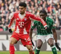 Luis Díaz no desentona en el Bayern Múnich: asistencia en la victoria 3-0 sobre Werder Bremen