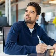 Profesiones que tendrán los mejores salarios en 2040: estas carreras dominarán el mercado, según estudio de Harvard.