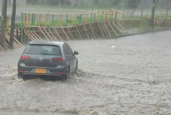 Lluvias en Manizales: la ciencia detrás del debate sobre los 'frentes fríos'