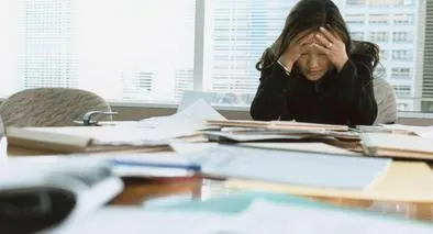 Empresas (pesos pesados) que sacudieron el inicio de 2026: han despedido miles de empleados en Colombia. 