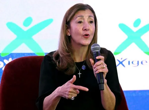 Íngrid Betancourt pelea con Sofía Gaviria y renunció al Oxígeno: qué pasó