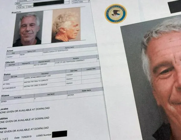 Un magnate hotelero, un exembajador británico y un exministro francés: los caídos por el caso Epstein