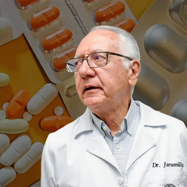 Hombre encara a ministro de salud en público para pedirle sus medicamentos