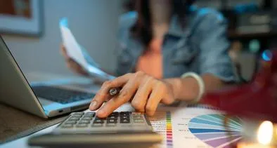 Cómo mejorar mi puntaje crediticio y cómo consultarlo gratis en Midatacrédito, ecosistema financiero de DataCrédito Experian.
