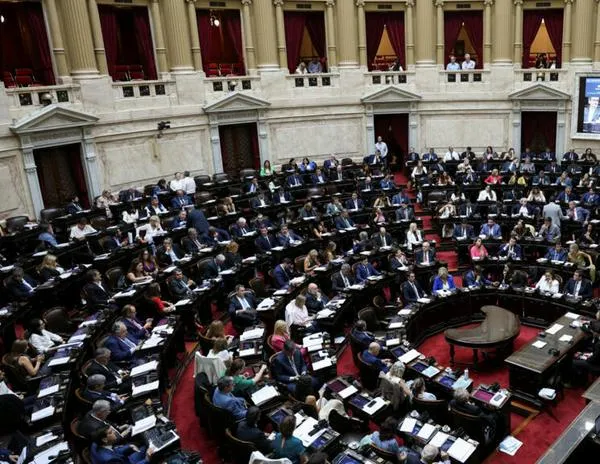 Argentina: la Cámara Baja aprueba la reforma laboral, previo a votación final en el Senado