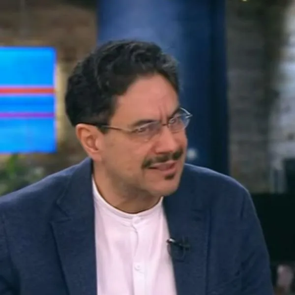 "Alta probabilidad": Cepeda dice que en su eventual gobierno habría corrupción y explica qué haría con esa posibilidad. 