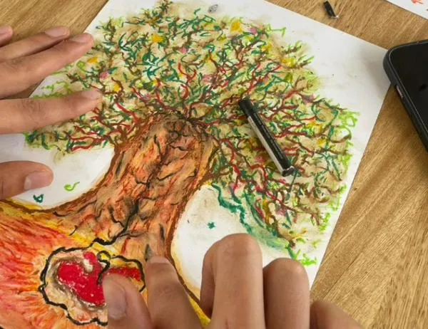 ¿Sin planes para el sábado? Asiste a taller gratuito de pintura 'Herbario pictórico' en CEFE Chapinero 