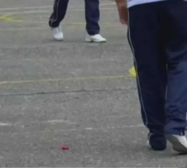 Estudiante de 14 años murió tras riña en colegio de Bello; menor de 16 fue detenido