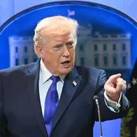 Hombre armado intentó meterse a casa de Trump: Servicio Secreto lo frenó